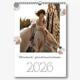 Kalendoriaus šablonas su asmeninėmis nuotraukomis